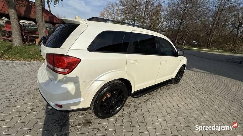 Używany 2016 Fiat Freemont Black Code SUV | 46 900 zł (Uczciwa cena) - Obraz 1/4