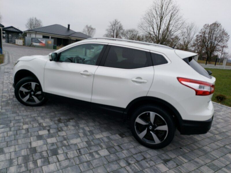 Używany Nissan Qashqai 115 KM (84 kW) 2016 Brązowy SUV
