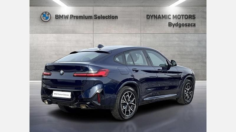 Używany BMW X4 Shadowline 245 KM (180 kW) 2024 Niebieski tanzanite bmw individual metalizowany SUV