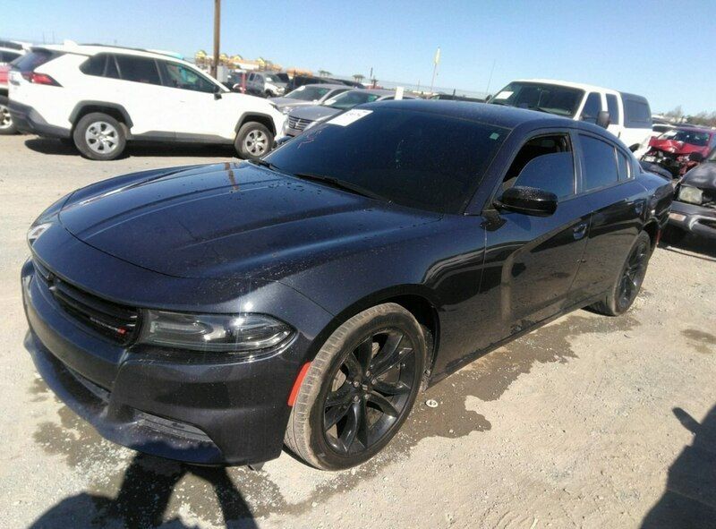 Używany Dodge Charger SXT 300 KM (220 kW) 2018 Czarny Sedan/Limuzyna