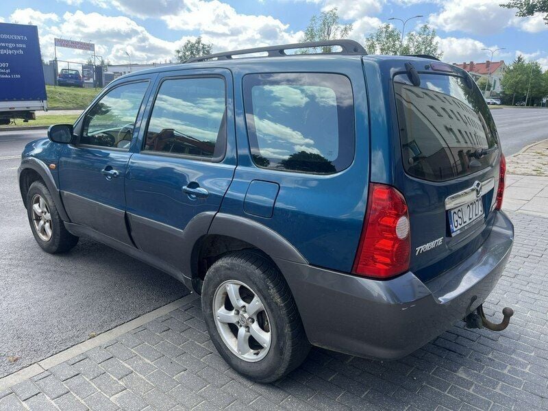 Używany Mazda Tribute 150 KM (110 kW) 2004 Zielony SUV