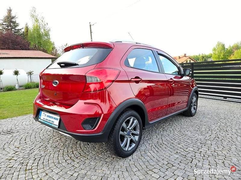 Używany Ford Ka Plus Active 2018 Bordowy Hatchback