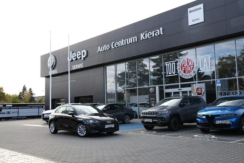 Czarny Używany 2022 Audi A3 Hatchback | 84 900 zł (Dobra cena) - Obraz 1/4