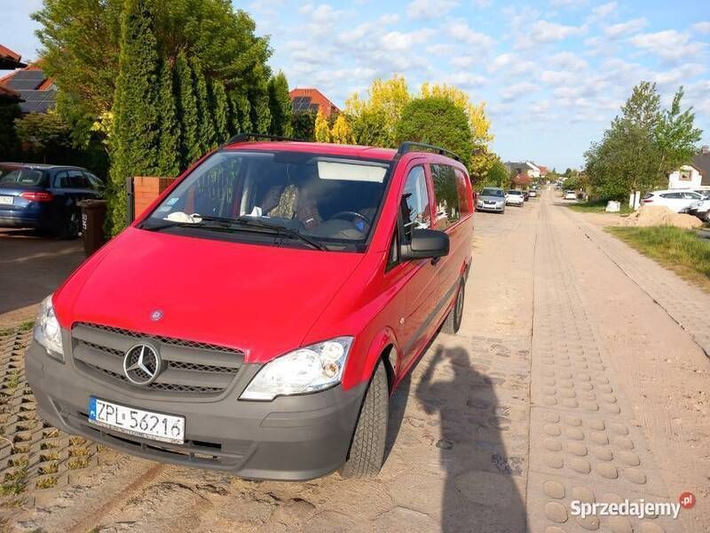 Używany Mercedes Vito 2011 Czerwony Van