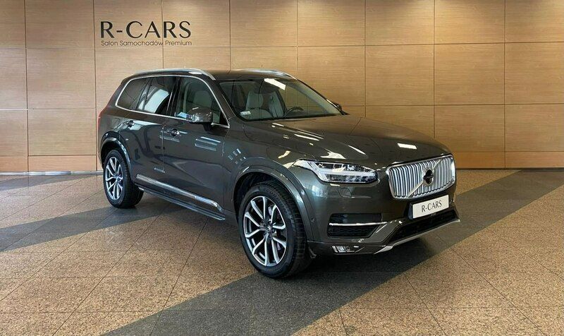 Szary (metalik) Używany 2017 Volvo XC90 SUV | 124 900 zł (Super Cena) - Obraz 1/4