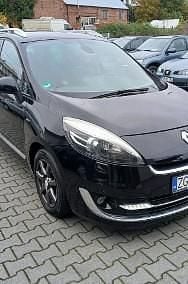 Używany Renault Grand Scénic Bose Edition 131 KM (96 kW) 2013 Czarny Minivan
