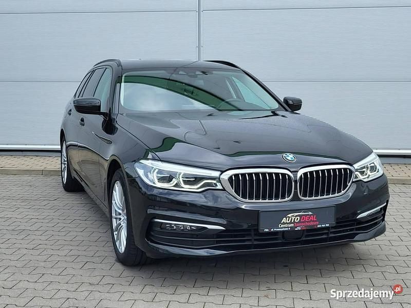 Używany BMW 520 Comfort Edition 190 KM (139 kW) 2019 Czarny (metalik) Kombi