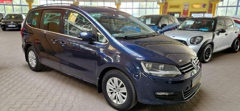 Granatowy Używany 2011 VW Sharan Minivan | 31 900 zł (Dobra cena) - Obraz 1/4
