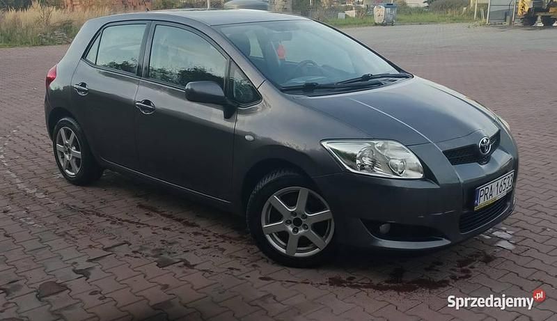 Używany 1999 Toyota Auris | 11 000 zł (Uczciwa cena) - Obraz 1/4
