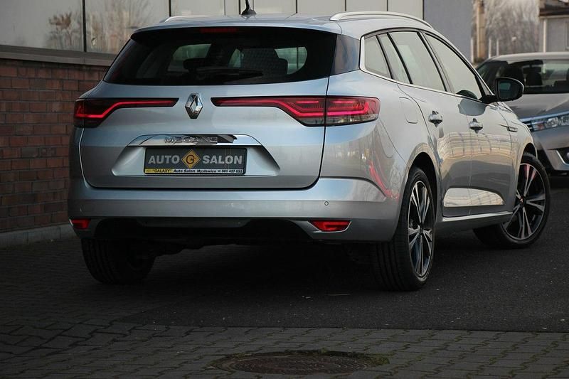 Używany Renault Mégane GrandTour 115 KM (84 kW) 2022 Srebrny Kombi