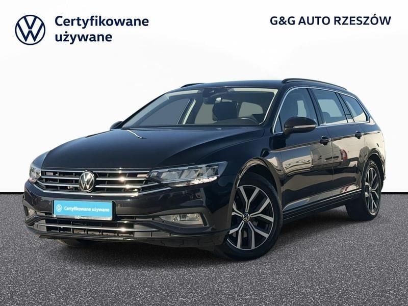 Używany VW Passat 150 KM (110 kW) 2024 Kombi