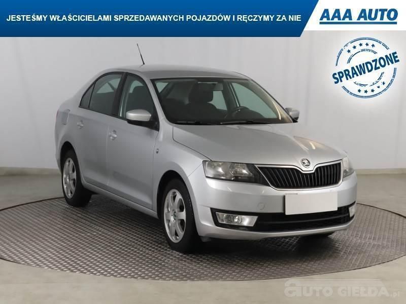 Srebrny Używany 2014 Skoda Rapid | 23 999 zł (Dobra cena) - Obraz 1/4