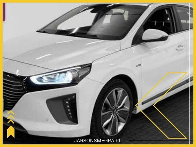Używany Hyundai Ioniq 141 KM (103 kW) 2017 Biały Hatchback