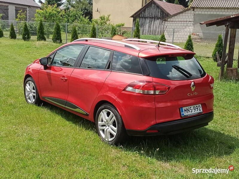 Używany Renault Clio GrandTour 90 KM (66 kW) 2018 Bordowy Kombi