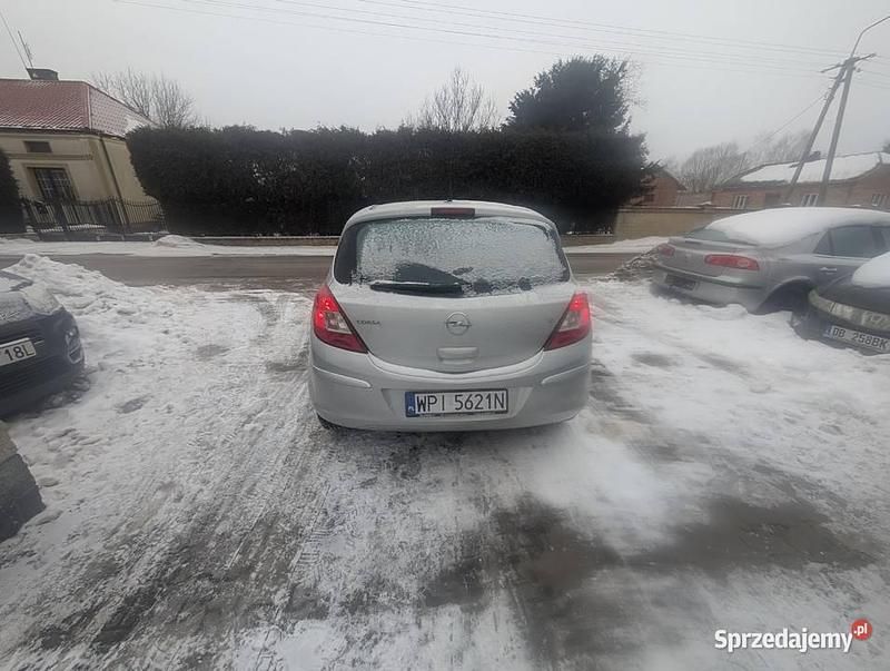 Używany Opel Corsa 2008 Srebrny Hatchback