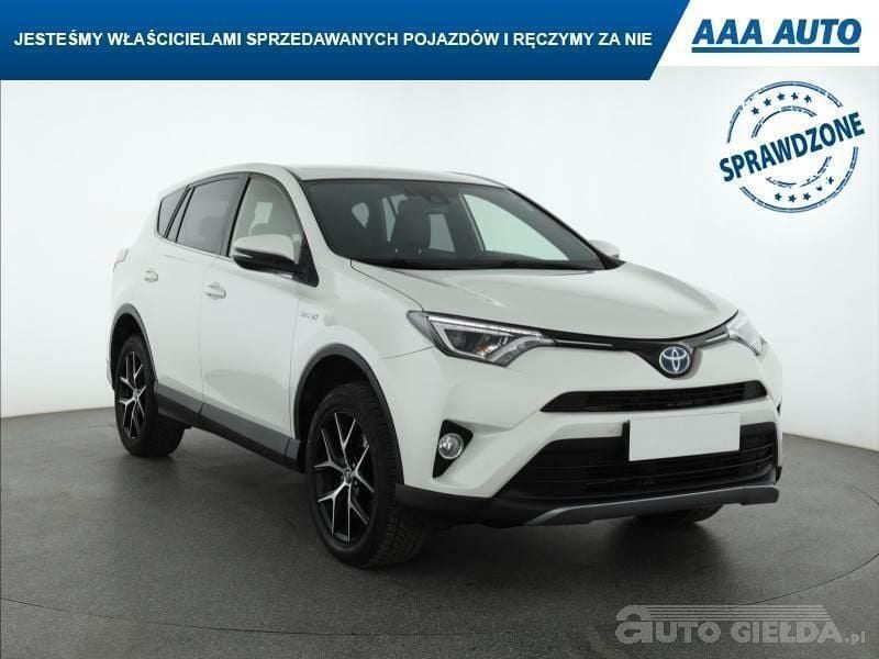 Biały Używany 2017 Toyota RAV4 SUV | 87 999 zł (Uczciwa cena) - Obraz 1/4