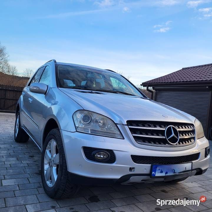 Srebrny Używany 2007 Mercedes ML420 SUV | 30 900 zł - Obraz 1/4