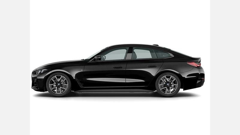 Używany BMW 430 Gran Coupé Comfort Edition 245 KM (180 kW) 2024 Czarny szafir metalizowany Coupe