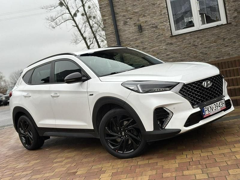 Biały Używany 2019 Hyundai Tucson SUV | 60 000 zł (Super Cena) - Obraz 1/4