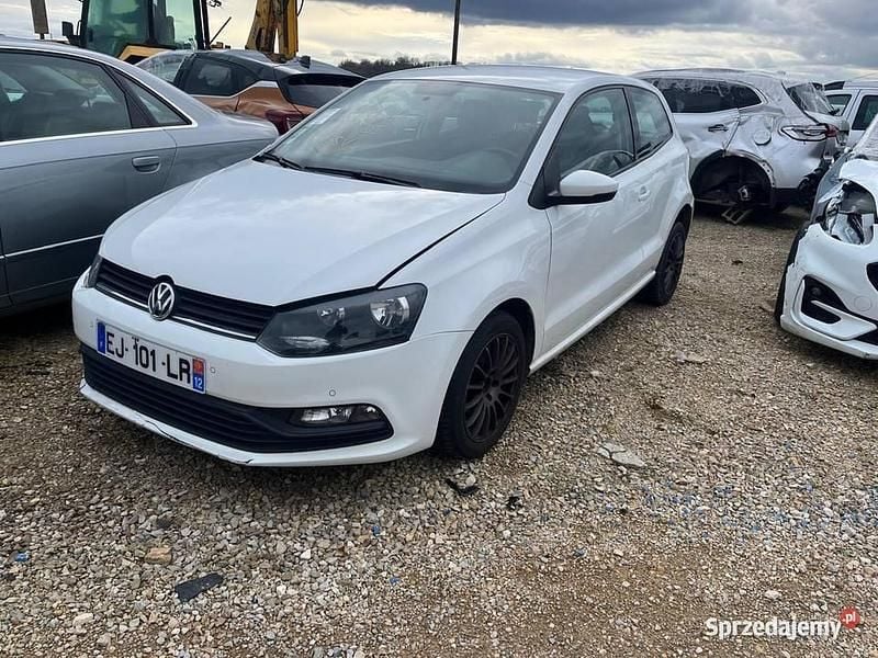 Biały Używany 2017 VW Polo Hatchback | 11 700 zł - Obraz 1/4