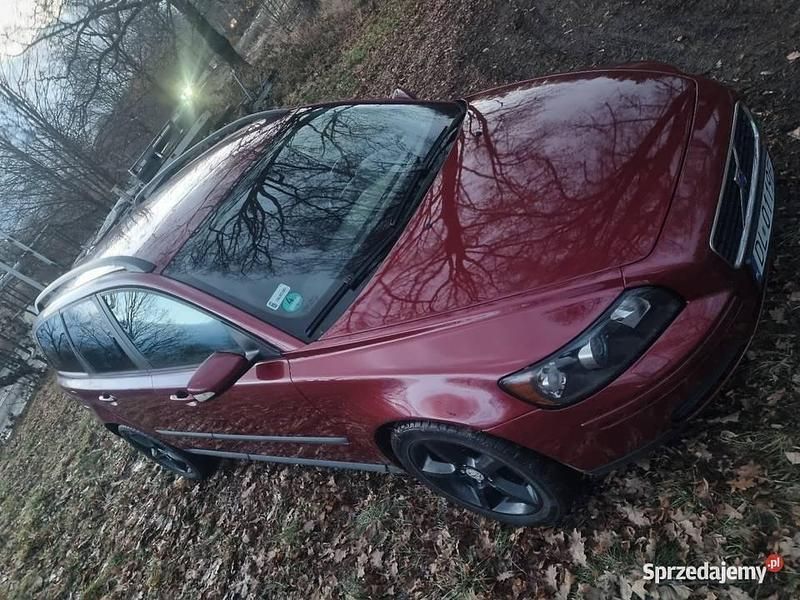 Używany Volvo V50 2004 Bordowy Kombi