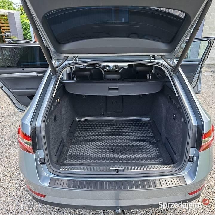 Używany Skoda Superb 120 KM (88 kW) 2016 Kombi