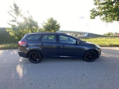 Inny kolor Używany 2014 Ford Focus Kombi | 17 500 zł (Dobra cena) - Obraz 1/4