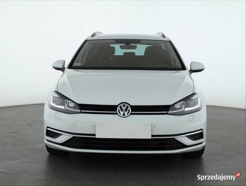 Biały Używany 2017 VW Golf VII Kombi | 54 999 zł (Uczciwa cena) - Obraz 1/4