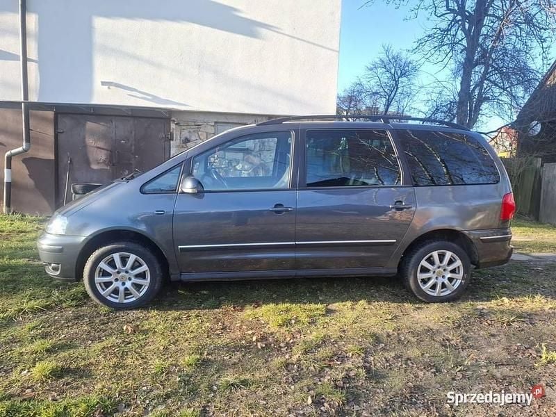 Szary Używany 2006 VW Sharan Minivan | 12 500 zł (Uczciwa cena) - Obraz 1/4