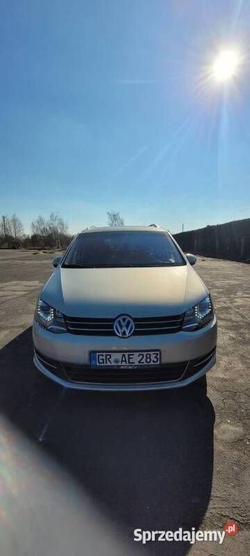 Szary Używany 2014 VW Sharan Highline Minivan | 65 000 zł (Dość drogi) - Obraz 1/4