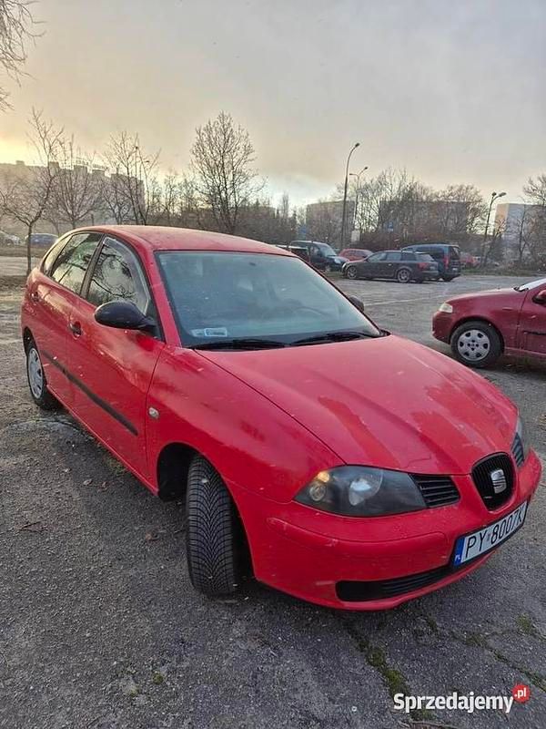 Używany Seat Ibiza 75 KM (55 kW) 2003 Czerwony Hatchback