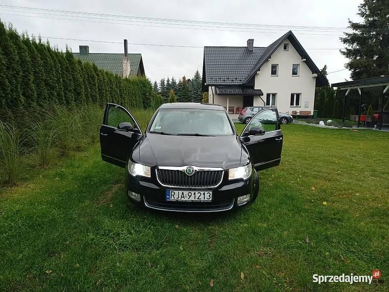 Używany Skoda Superb 2009 Czarny Hatchback