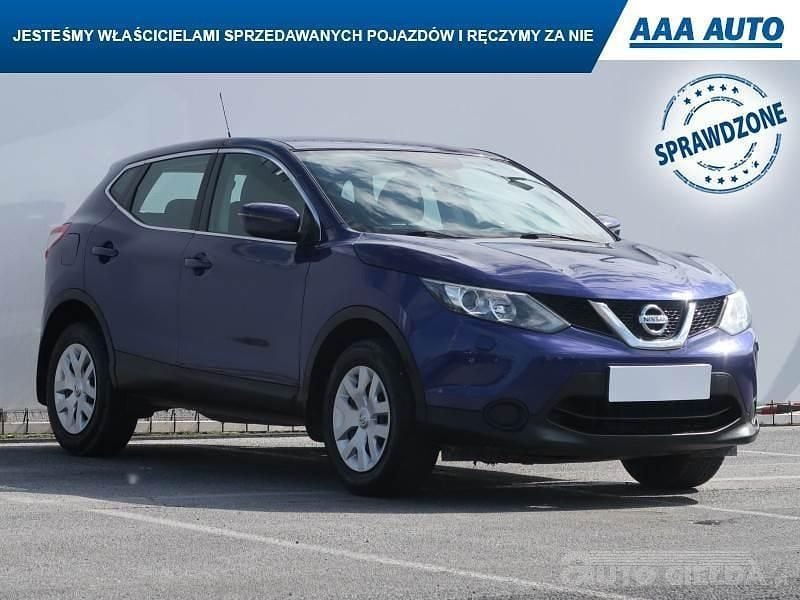 Fioletowy Używany 2016 Nissan Qashqai SUV | 37 499 zł (Dobra cena) - Obraz 1/4