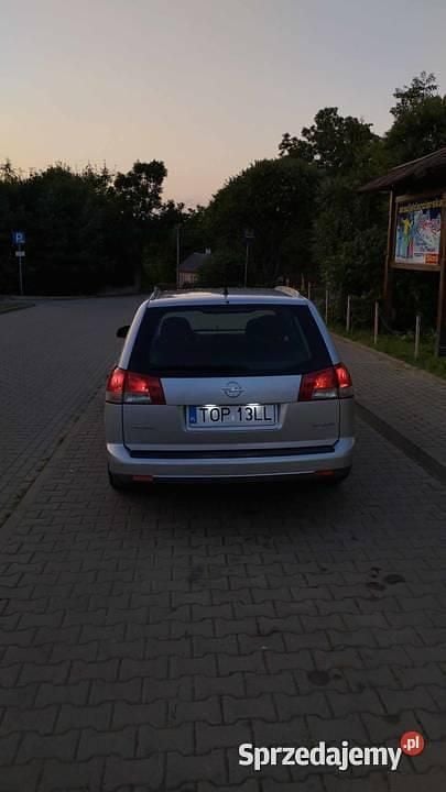 Używany 2004 Opel Vectra Kombi | 2500 zł - Obraz 1/4
