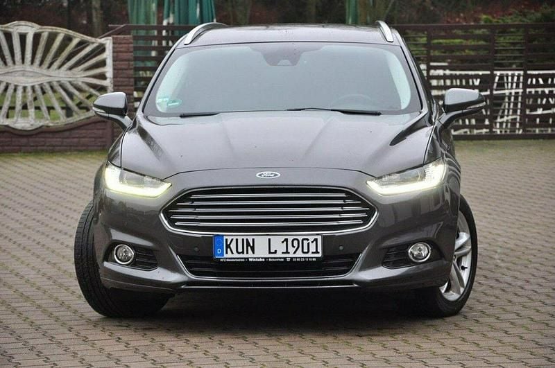 Używany Ford Mondeo 210 KM (154 kW) 2015 Szary (metalik) Kombi
