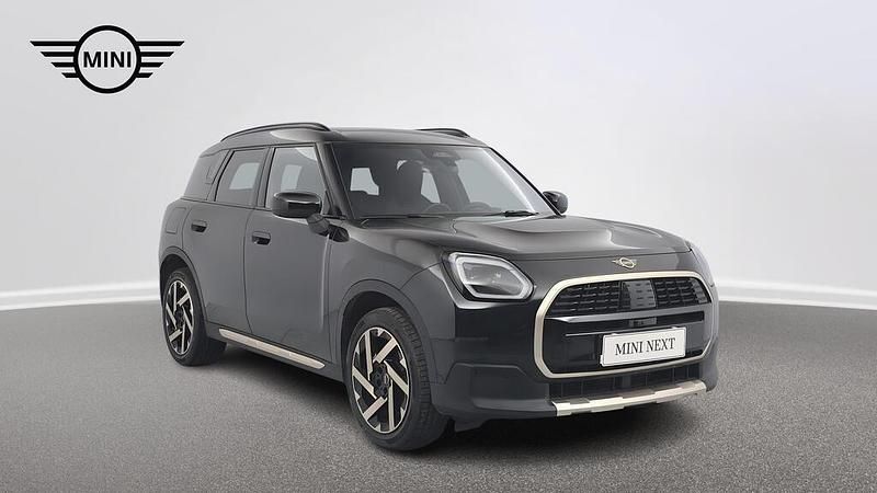 Midnight black ii metalizowany Używany 2024 Mini Countryman SUV | 167 900 zł (Uczciwa cena) - Obraz 1/4