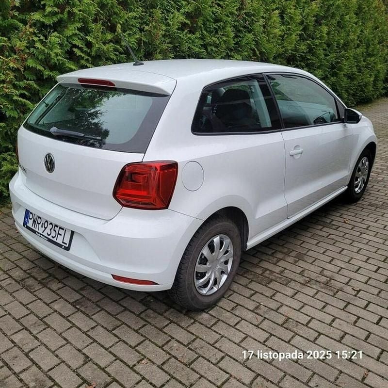 Biały Używany 2014 VW Polo Hatchback | 16 500 zł (Super Cena) - Obraz 1/4