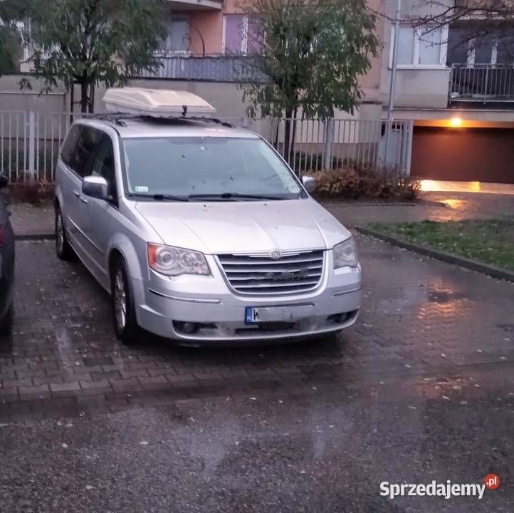 Srebrny Używany 2008 Chrysler Grand Voyager Minivan | 15 000 zł - Obraz 1/4