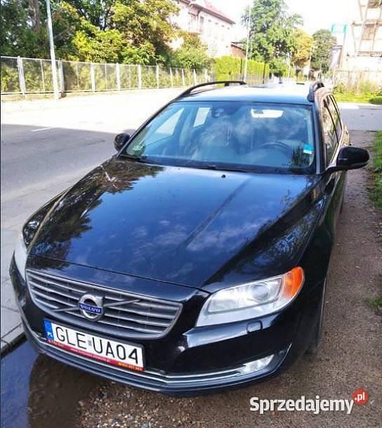 Czarny Używany 2014 Volvo V70 Kombi | 27 500 zł (Uczciwa cena) - Obraz 1/4