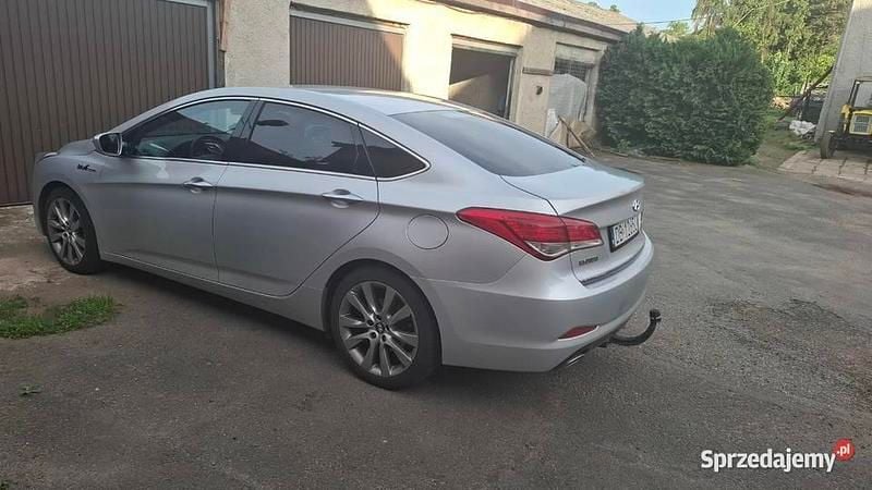 Używany 2013 Hyundai i40 | 29 900 zł (Dość drogi) - Obraz 1/3