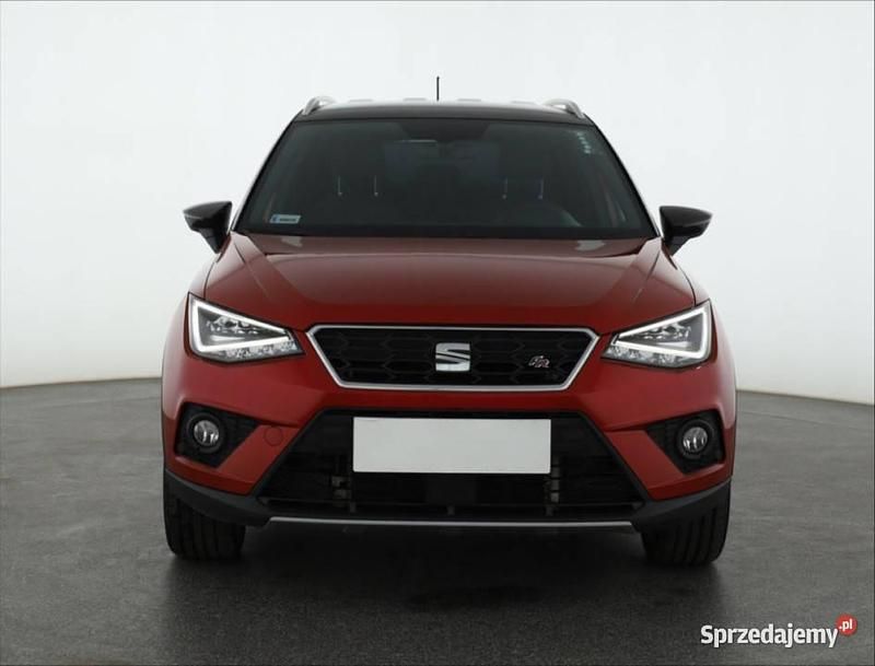 Czerwony Używany 2019 Seat Arona SUV | 66 999 zł (Uczciwa cena) - Obraz 1/4