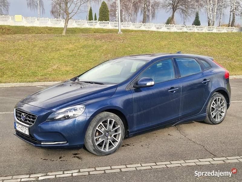 Niebieski Używany 2014 Volvo V40 Hatchback | 29 900 zł (Uczciwa cena) - Obraz 1/4