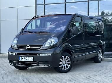 Czarny Używany 2004 Opel Vivaro Van | 21 999 zł - Obraz 1/3