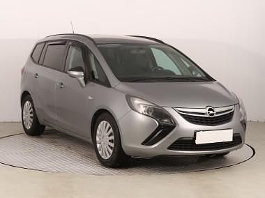 Szary Używany 2015 Opel Zafira Tourer Minivan | 19 999 zł - Obraz 1/4