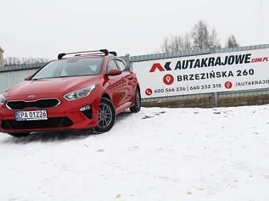 Używany Kia Ceed 100 KM (73 kW) 2019 Czerwony Hatchback
