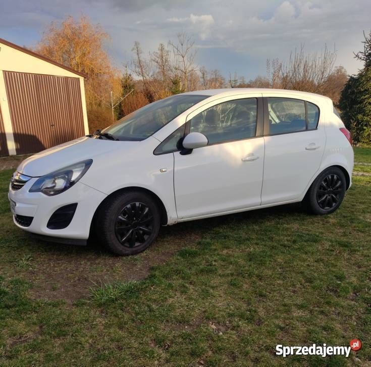Używany Opel Corsa 75 KM (55 kW) 2011 Hatchback