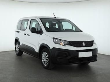Biały Używany 2021 Peugeot Rifter Minivan | 54 999 zł (Uczciwa cena) - Obraz 1/4