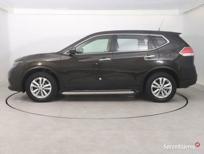 Używany Nissan X-Trail 163 KM (119 kW) 2015 Zielony SUV