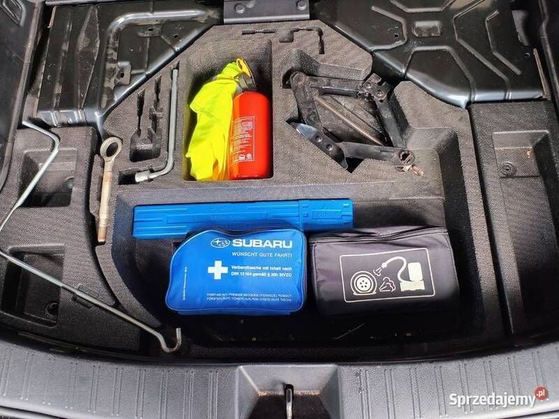 Używany Subaru Impreza 2008 Czarny Hatchback