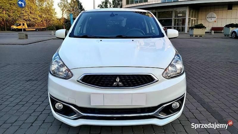 Biały Używany 2020 Mitsubishi Space Star Invite Hatchback | 37 990 zł (Uczciwa cena) - Obraz 1/4